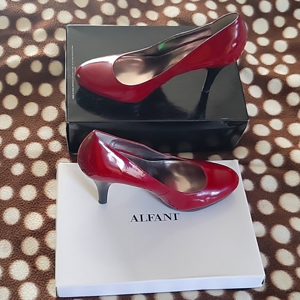 Alfani size 10 heel